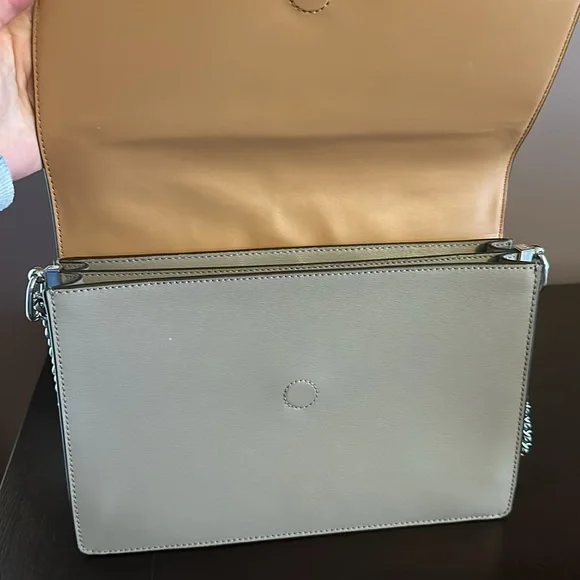 Tory Burch leather shoulder bag - Picture 4 of 9
